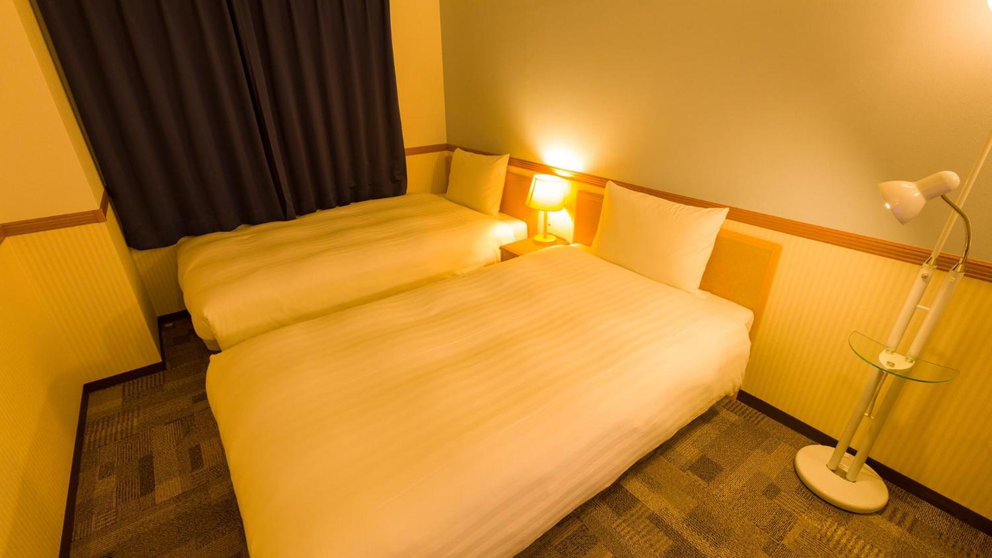 Toyoko Inn Jr Kobe Eki Kita Guchi Rum bild