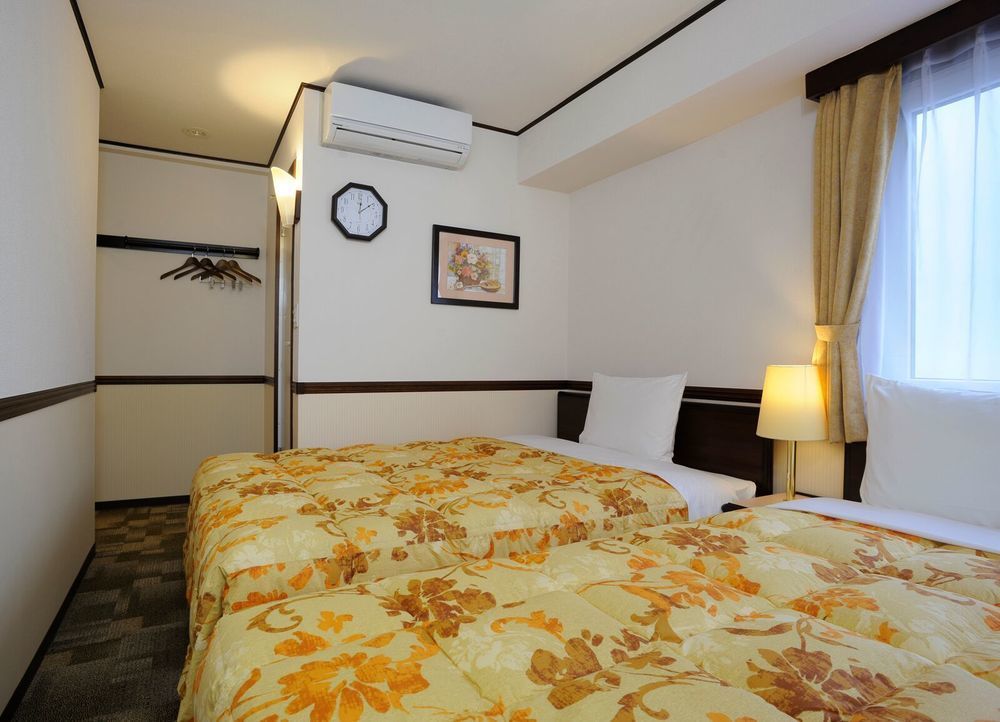Toyoko Inn Jr Kobe Eki Kita Guchi Exteriör bild