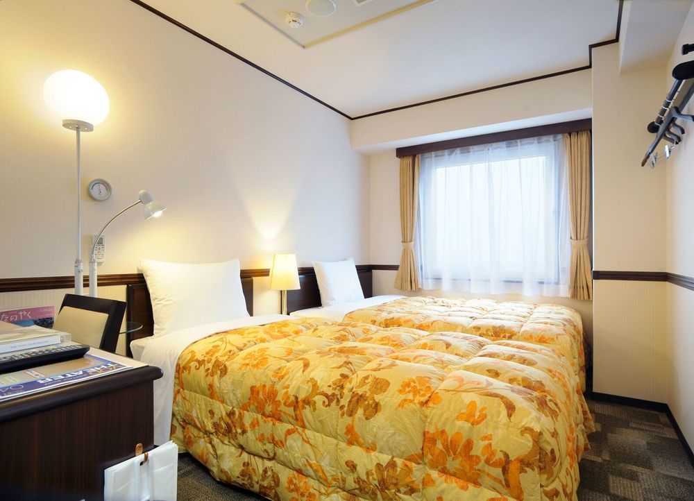 Toyoko Inn Jr Kobe Eki Kita Guchi Exteriör bild