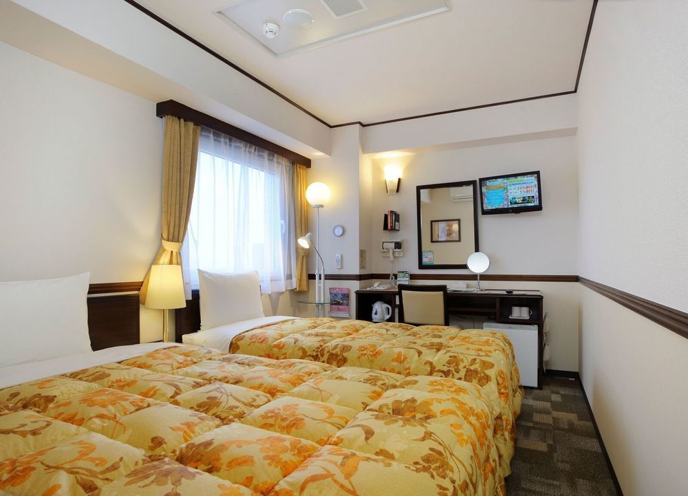 Toyoko Inn Jr Kobe Eki Kita Guchi Exteriör bild